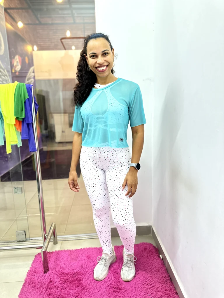 Cropped Tule Wra Azul Maldivas 1