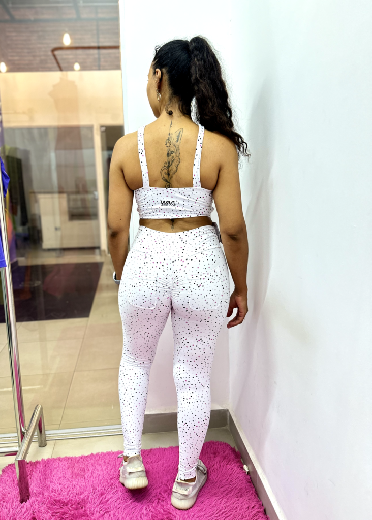 Conjunto de Legging Wra Branca com Estampa de Bolinhas - Wra FitBeach 3