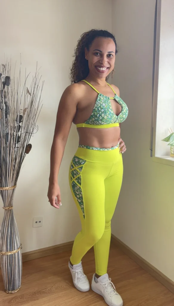 Conjunto de Legging push up +Top verde escama - wra fitbeach